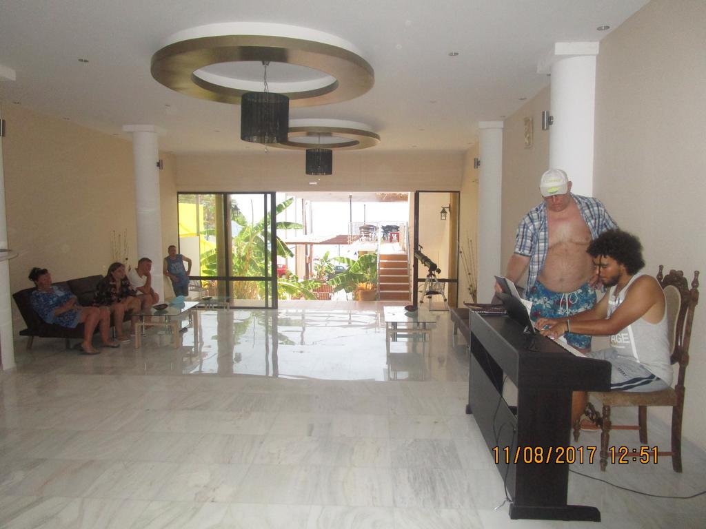 Saint Konstantin Beach Apartments Stegna Exterior foto
