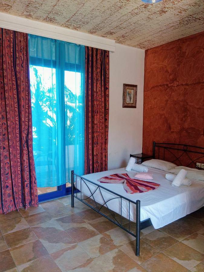 Saint Konstantin Beach Apartments Stegna Exterior foto