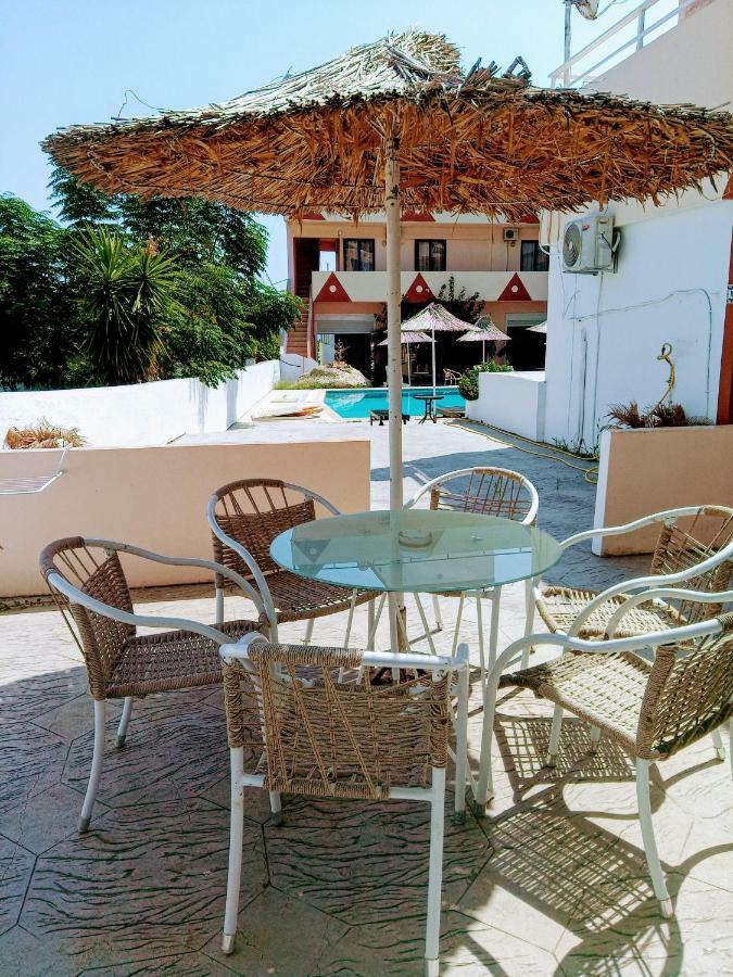 Saint Konstantin Beach Apartments Stegna Exterior foto